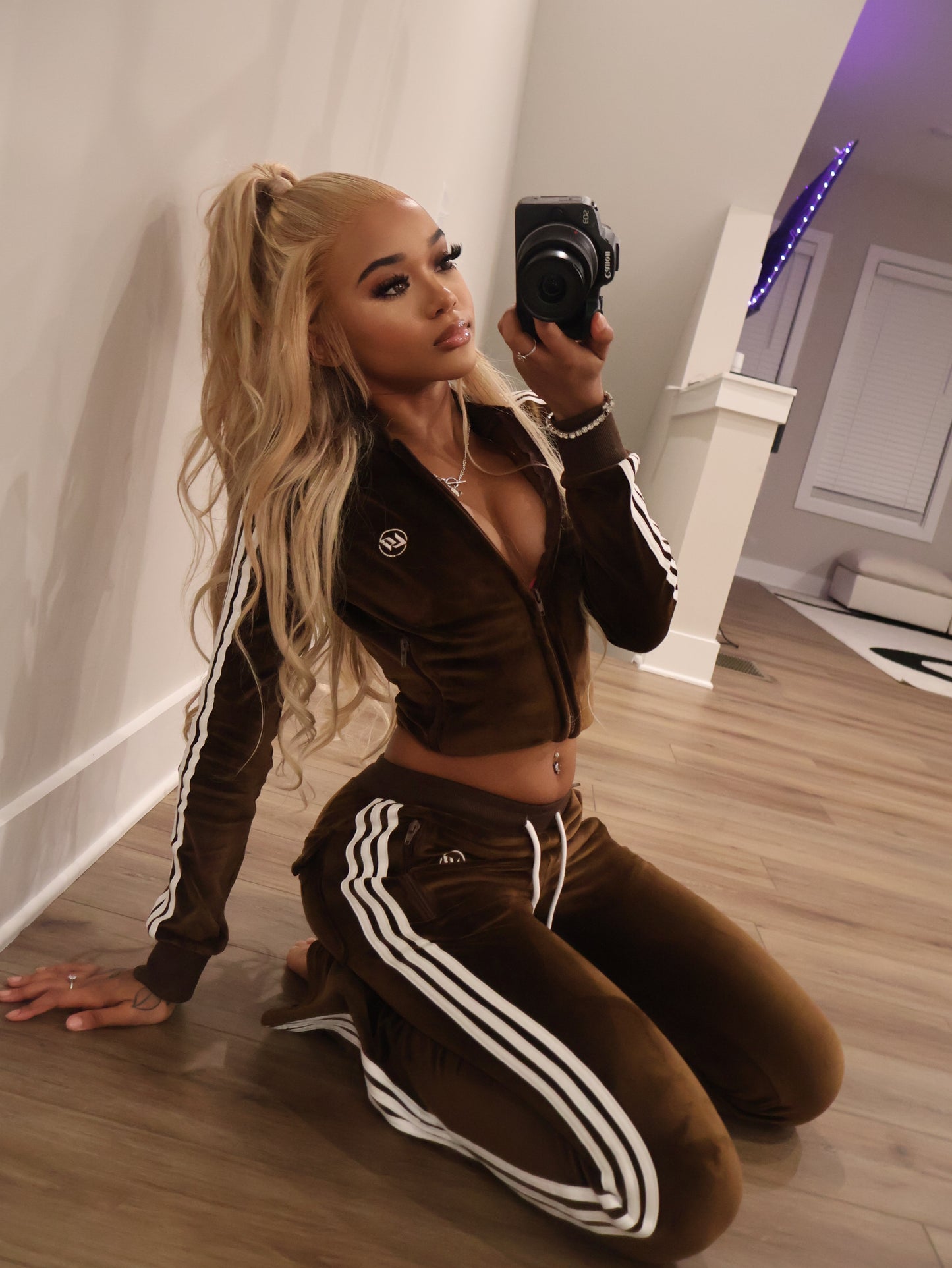 Espresso Velour pre order